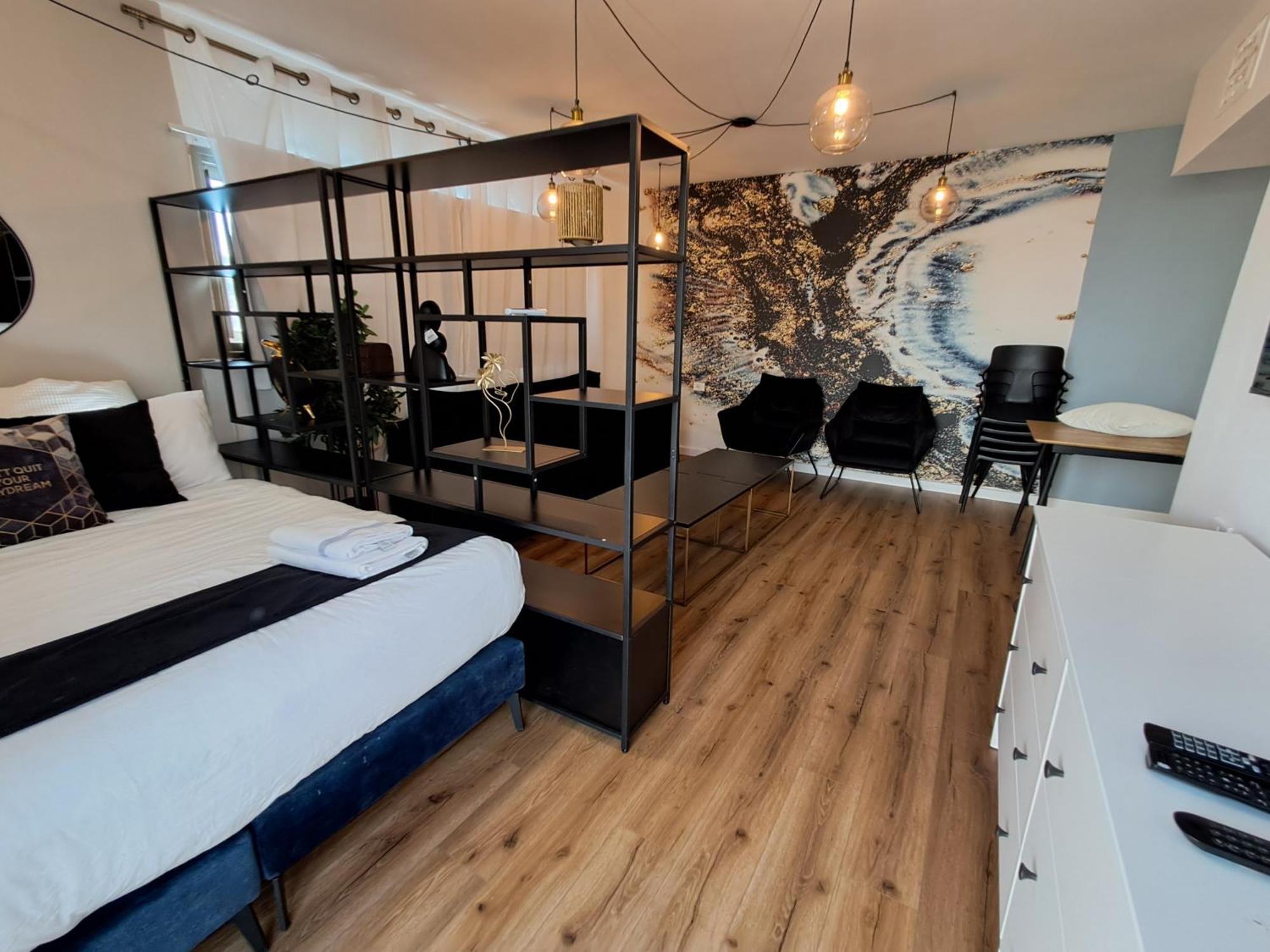 Yalarent Afarsemon Apartments With Pool - For Families & Couples Eilat Exterior foto